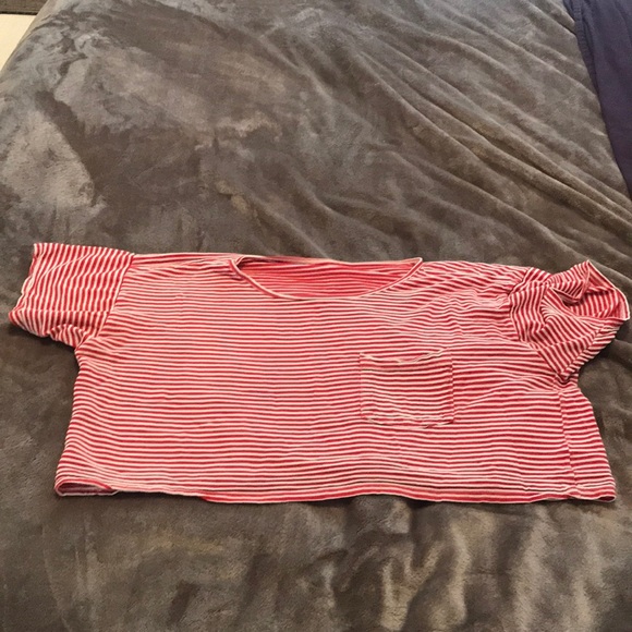 🧲 Red/White Striped Crop Top🧲 - Picture 2 of 5